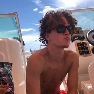 Meet your Posher, Johnathon